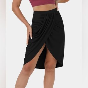 NWT HALARA High Waisted Draped Asymmetric 2-in-1 Pocket Casual Skirt Size L